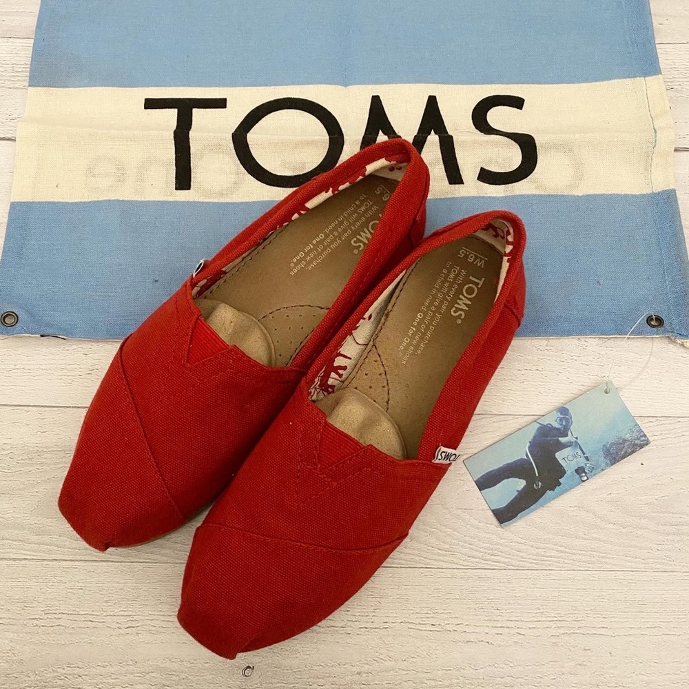 Red Toms - Size 6.5